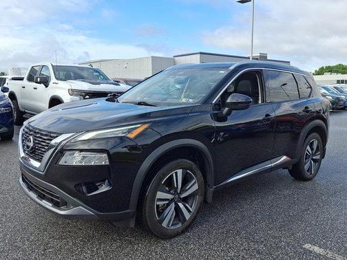 2022 Nissan Rogue SL