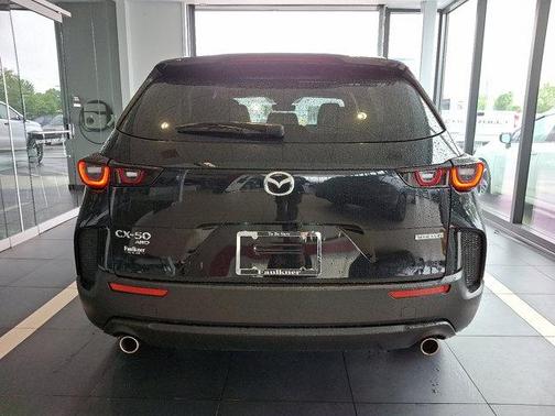 2023 Mazda CX-50 2.5 S Preferred Plus