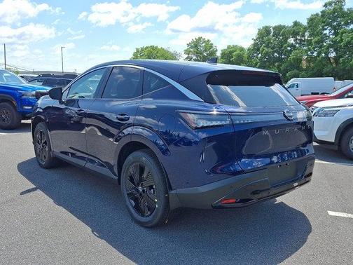 2025 Nissan Murano SV
