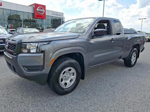 2025 Nissan Frontier S