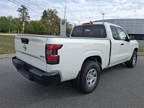 2026 Nissan Frontier S