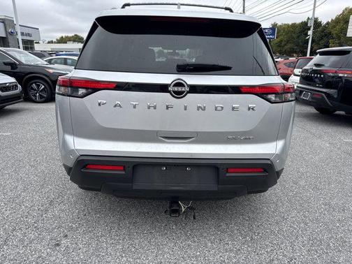 2023 Nissan Pathfinder SV 4WD