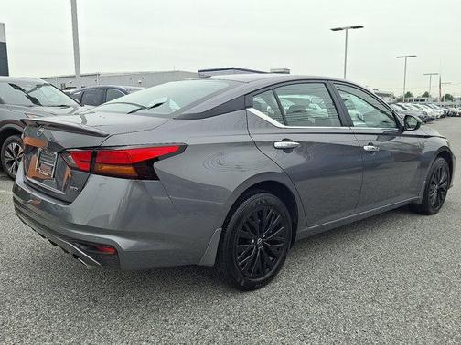 2025 Nissan Altima SV AWD