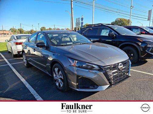 2025 Nissan Altima S FWD