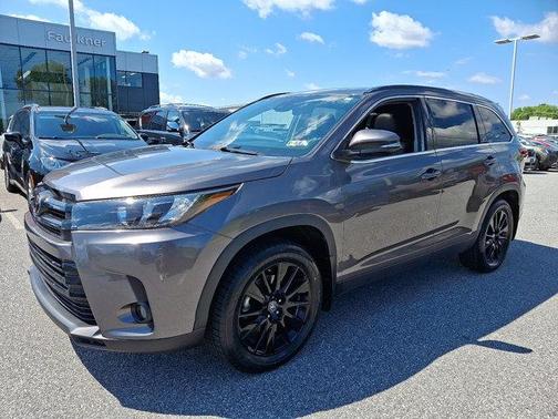 2019 Toyota Highlander SE