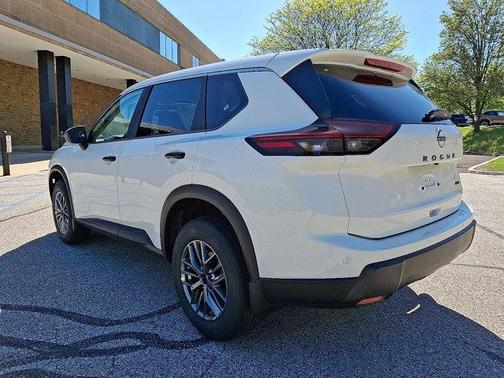 2025 Nissan Rogue S