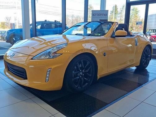 2017 Nissan 370Z Touring