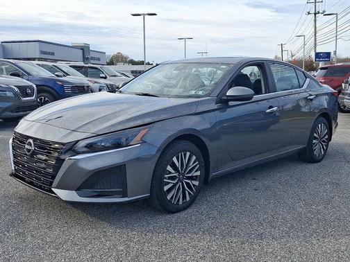 2025 Nissan Altima SV AWD