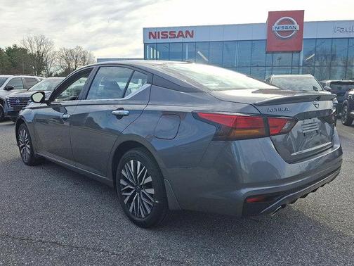 2025 Nissan Altima SV AWD