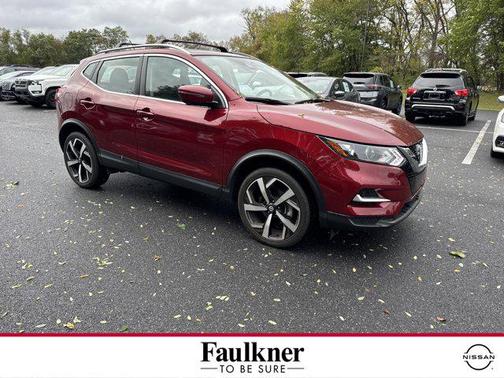 2022 Nissan Rogue Sport SL