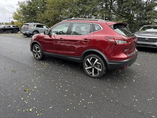 2022 Nissan Rogue Sport SL