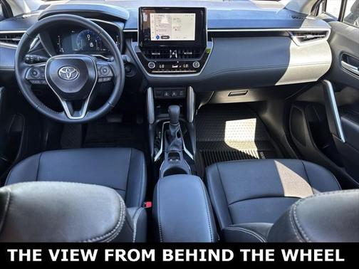 2024 Toyota Corolla Cross XLE