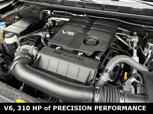 2023 Nissan Frontier SV