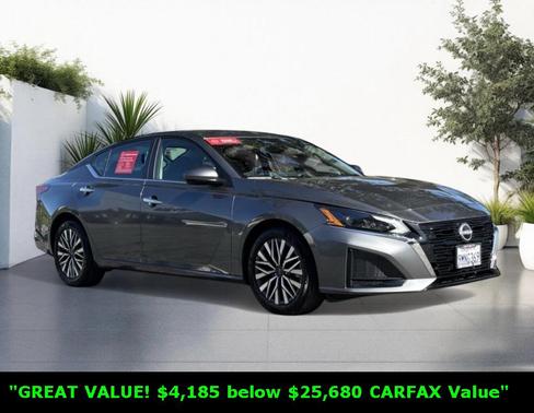 2024 Nissan Altima 2.5 SV