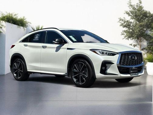 Majestic White 2022 INFINITI QX55 ESSENTIAL