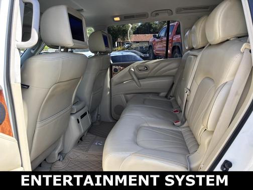 2016 INFINITI QX80 Base