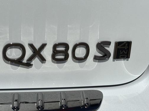 2026 INFINITI QX80 SPORT