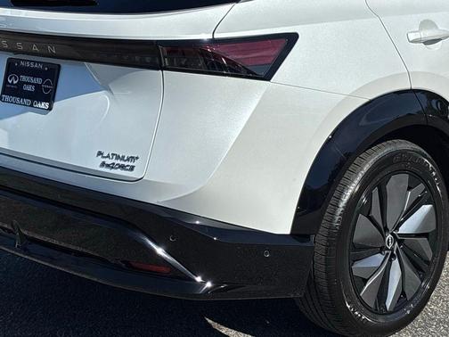 2025 Nissan ARIYA PLATINUM+