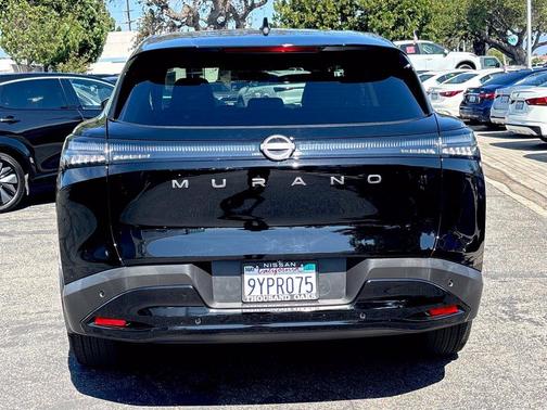 Black 2025 Nissan Murano SV