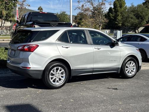 2020 Chevrolet Equinox LS