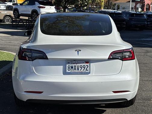 2019 Tesla Model 3 Mid Range