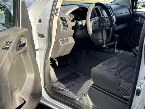 2020 Nissan Frontier SV