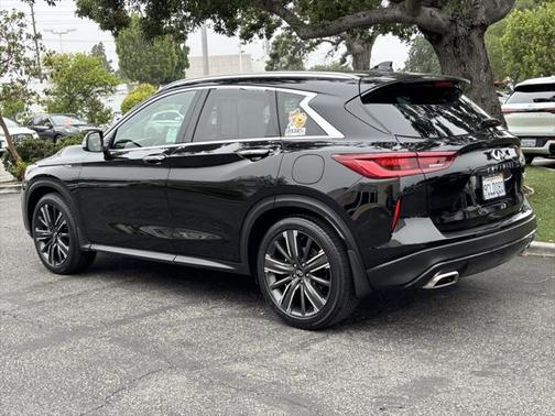2022 INFINITI QX50 LUXE