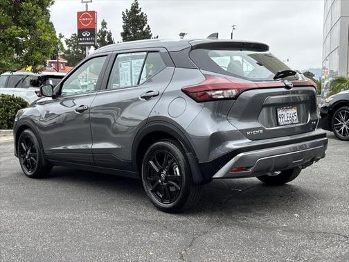 2024 Nissan Kicks SV