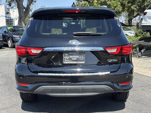 2018 INFINITI QX60 Base