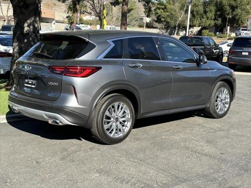 2025 INFINITI QX50 Luxe AWD