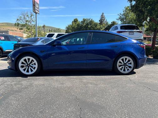 2021 Tesla Model 3 Standard Range Plus