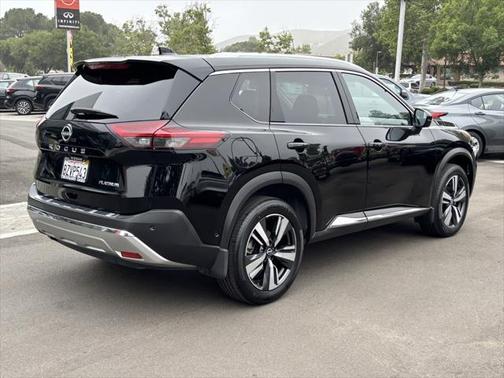 2022 Nissan Rogue Platinum