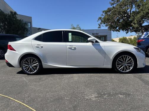 2017 Lexus IS 200t Base