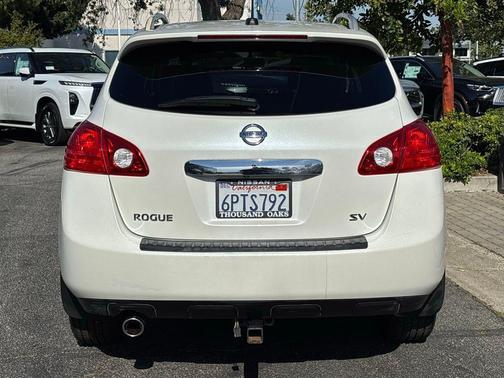 2011 Nissan Rogue SV