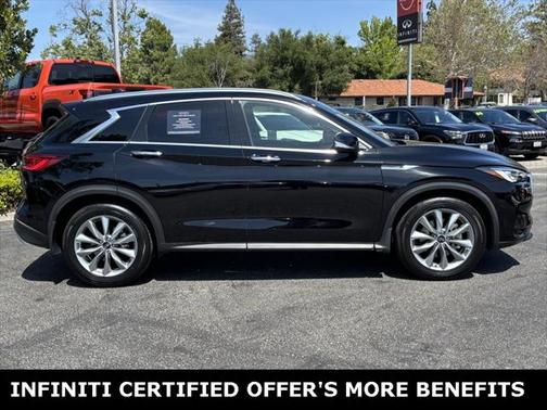 2022 INFINITI QX50 LUXE