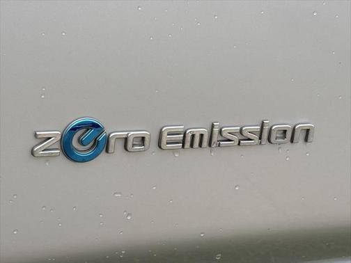 2014 Nissan Leaf S