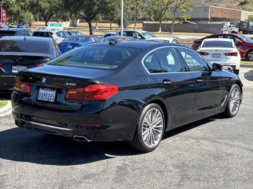 2017 BMW 540 540i