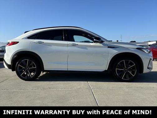 2023 INFINITI QX55 LUXE