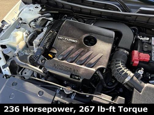 2022 Nissan Altima SR VC-Turbo FWD