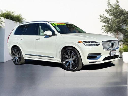 2025 Volvo XC90 Plug-In Hybrid T8 Ultra 6-Seater