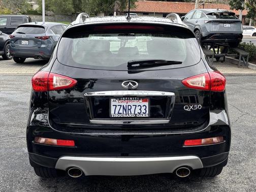 2017 INFINITI QX50 Base