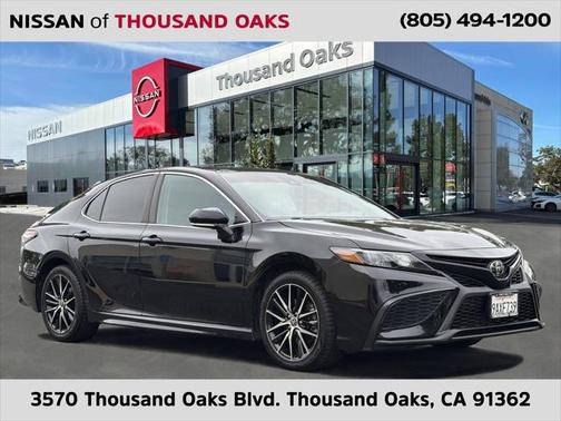 2022 Toyota Camry SE