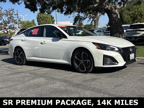 2023 Nissan Altima SR FWD