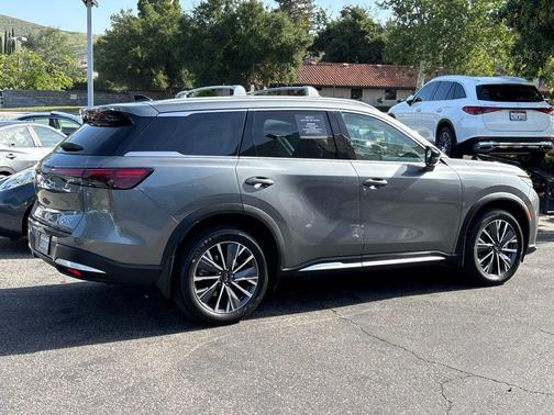 Graphite Shadow 2026 INFINITI QX60 Luxe