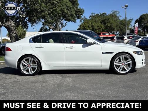 2017 Jaguar XE 35t Premium
