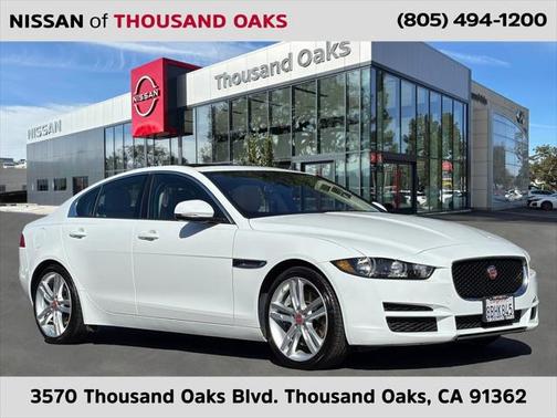 2017 Jaguar XE 35t Premium