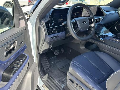 2026 INFINITI QX80 SPORT