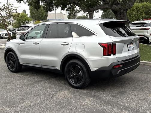 2021 Kia Sorento LX