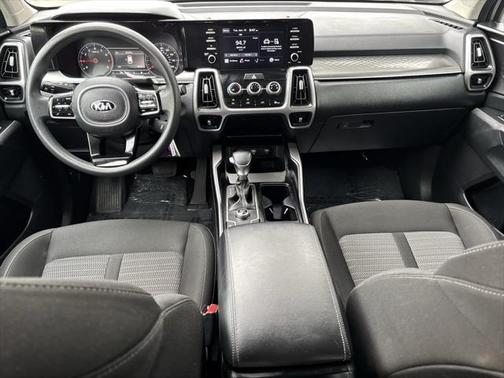 2021 Kia Sorento LX
