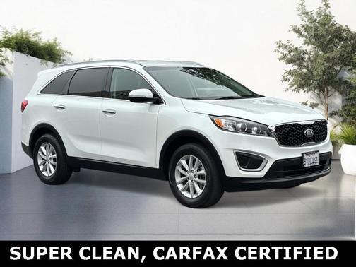 2018 Kia Sorento LX